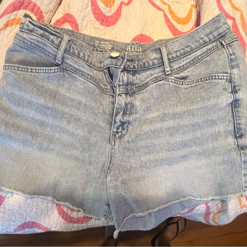 a.n.a Light Wash Denim Cutoff Shorts